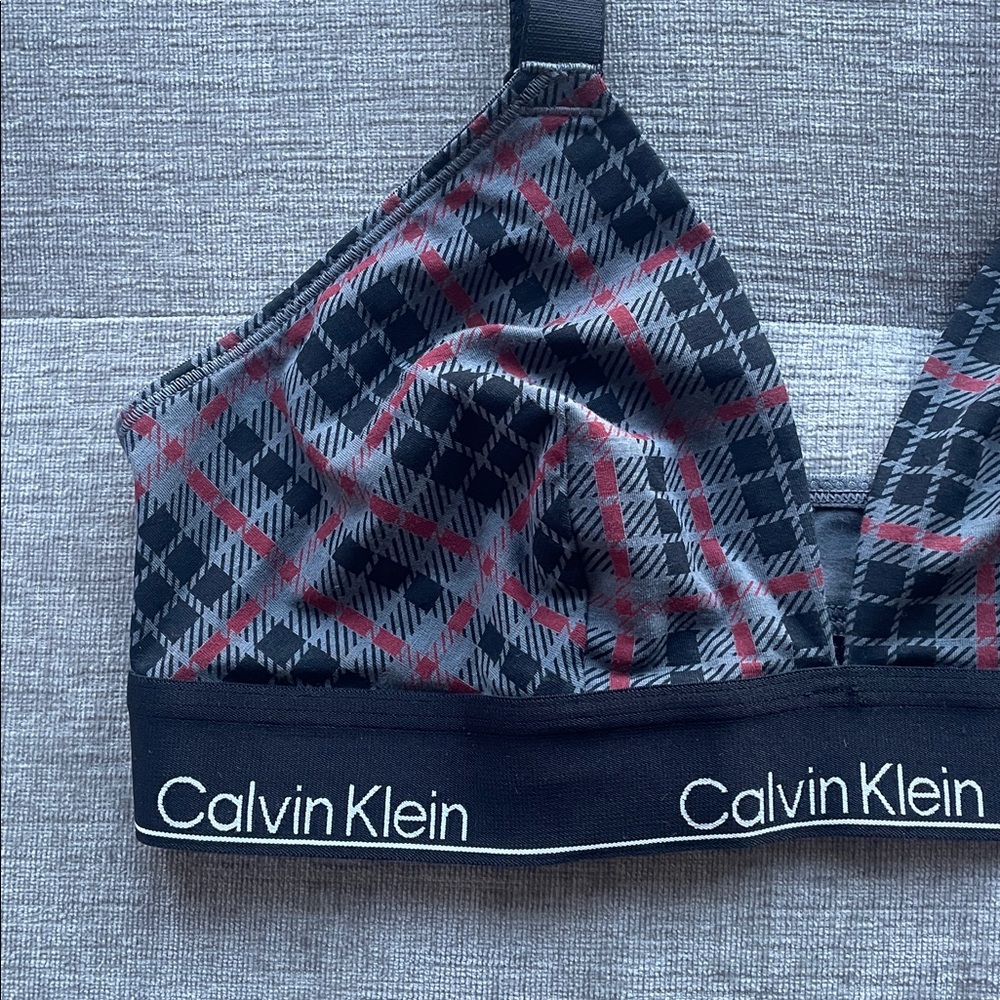 Triangle Bra - image 4